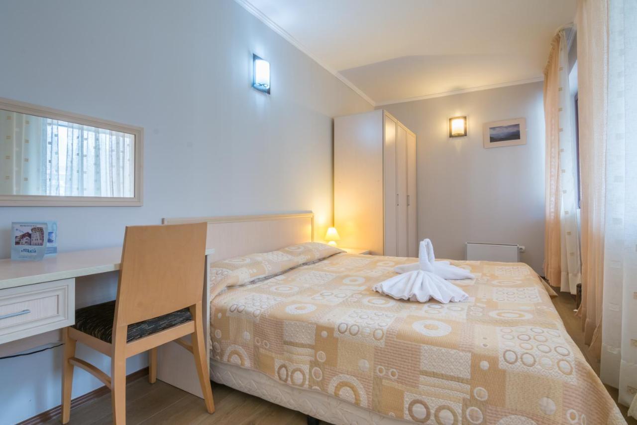 Apart Hotel Stenata Pamporovo Exterior photo
